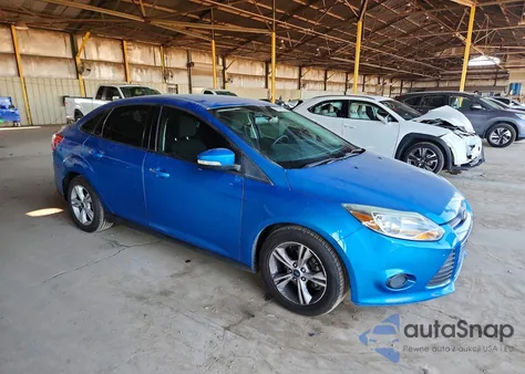 2014 Ford Focus Se из США, поврежденный, VIN 1FADP3F24EL442377